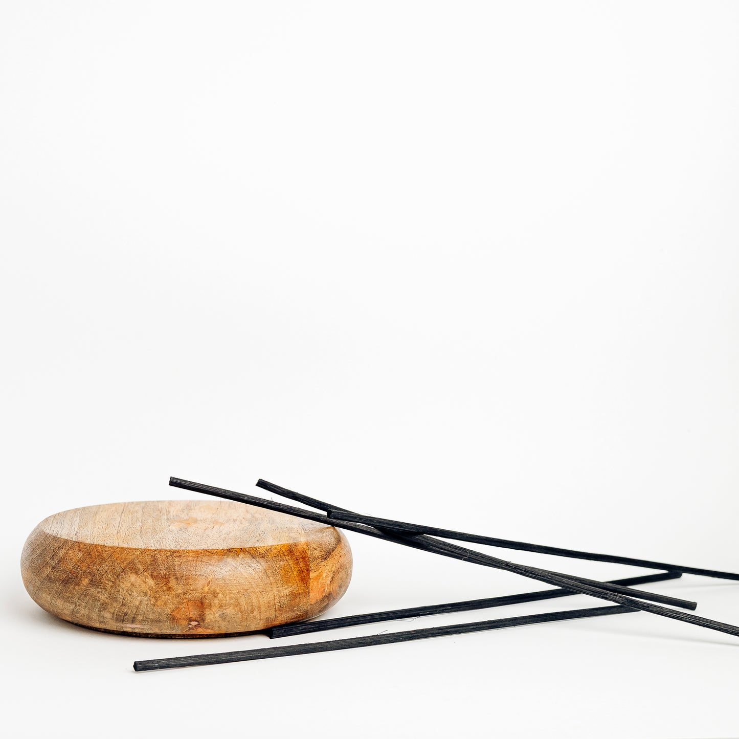 Bețișoare pentru difuzor de parfum din ratan natural negru, cu grosime de 4 mm, pentru difuzare intensă a parfumului de cameră